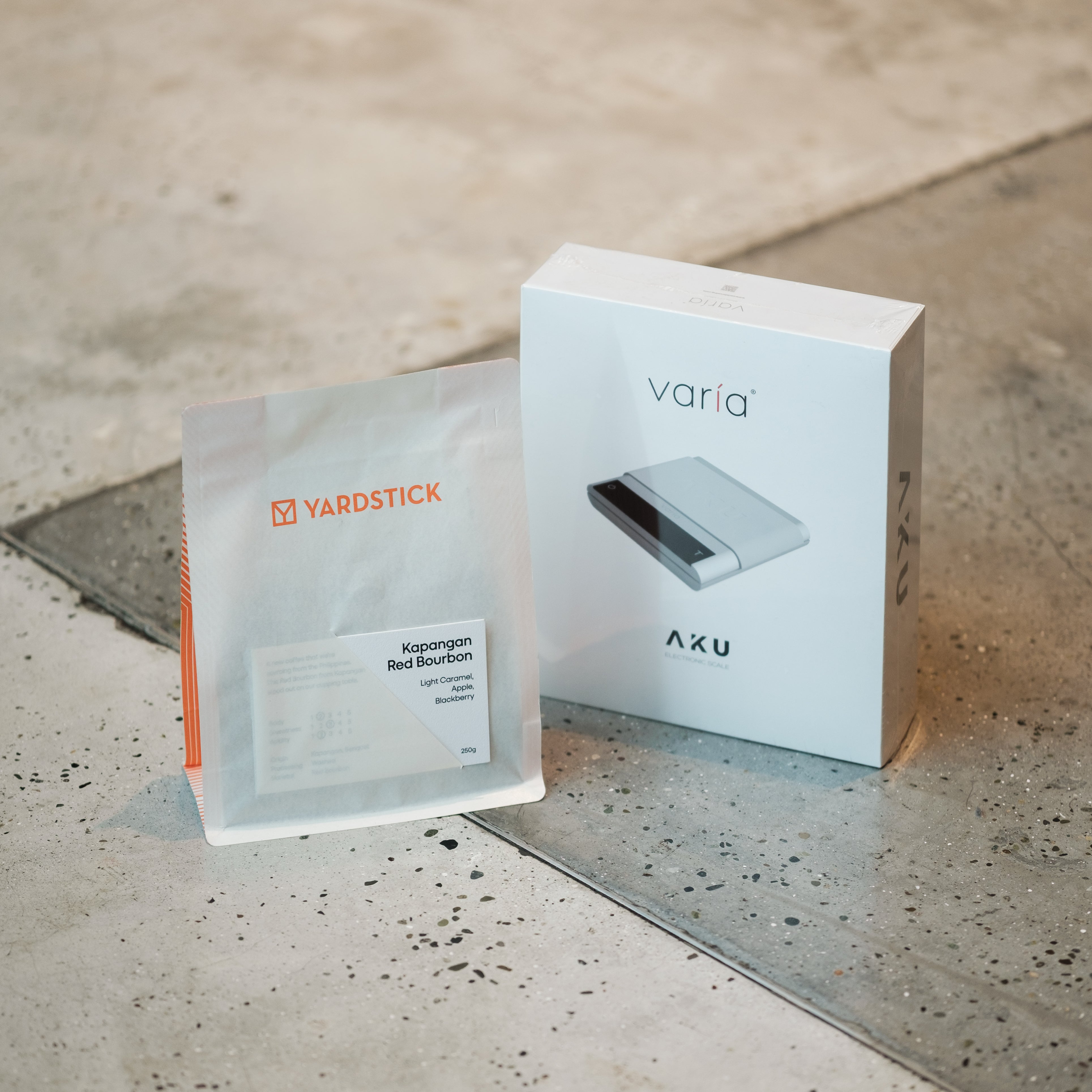 AKU Scale + FREE 250g Coffee Beans